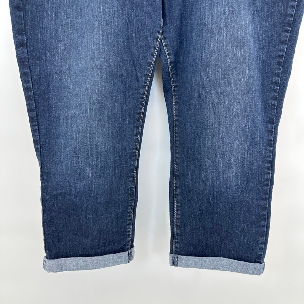 DENIZEN Levis Modern Crop Caori Jeans Dark Wash Cuffed Women's Size 16 W33 - Picture 5 of 8
